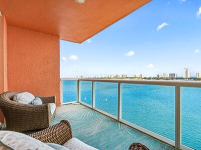 2640 Lake Shore Drive, Riviera Beach, FL 33404