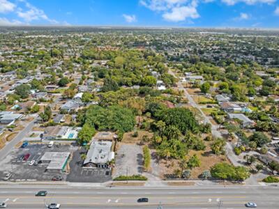 3801 10th Avenue N, Palm Springs, FL 33461