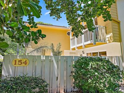154 Seabreeze Circle