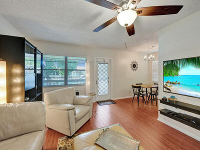 232 Farnham J, Deerfield Beach, FL 33442