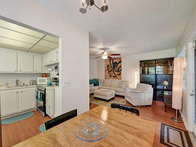 232 Farnham J, Deerfield Beach, FL 33442