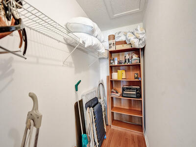 232 Farnham J, Deerfield Beach, FL 33442