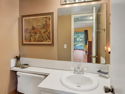 232 Farnham J, Deerfield Beach, FL 33442