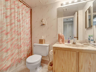 6585 Kensington Lane, Delray Beach, FL 33446