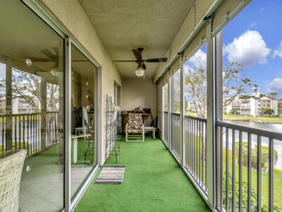 6585 Kensington Lane, Delray Beach, FL 33446