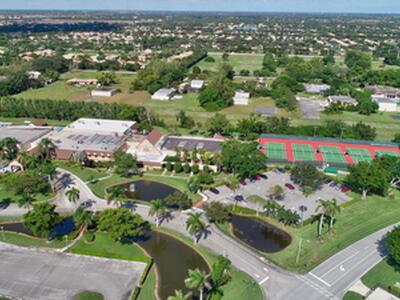 6585 Kensington Lane, Delray Beach, FL 33446