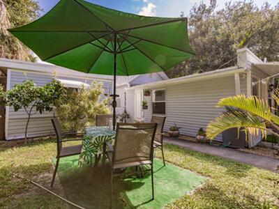 808 N Palmway, Lake Worth Beach, FL 33460