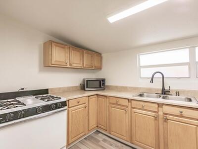 808 N Palmway, Lake Worth Beach, FL 33460