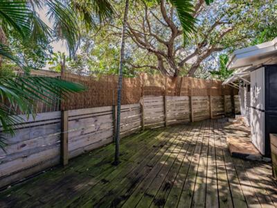 808 N Palmway, Lake Worth Beach, FL 33460