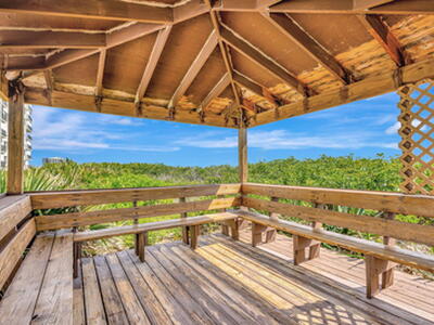 9400 S Ocean Drive, Jensen Beach, FL 34957