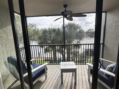 22 Royal Palm Way