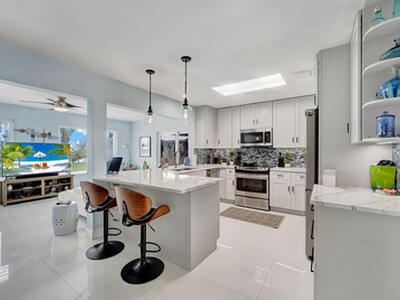 10339 Daphne Avenue, Palm Beach Gardens, FL 33410