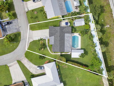 10339 Daphne Avenue, Palm Beach Gardens, FL 33410