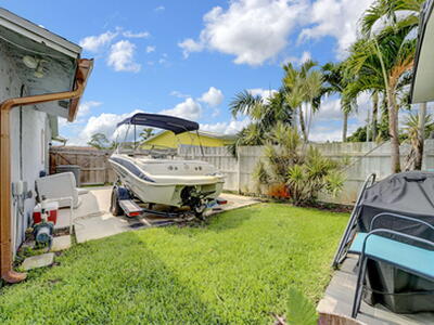 10339 Daphne Avenue, Palm Beach Gardens, FL 33410