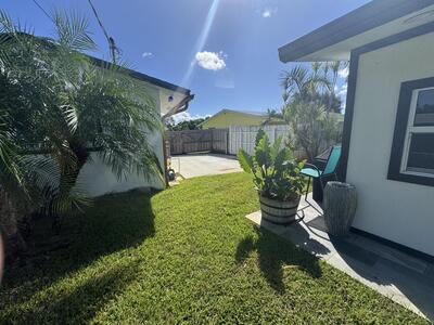 10339 Daphne Avenue, Palm Beach Gardens, FL 33410