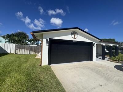 10339 Daphne Avenue, Palm Beach Gardens, FL 33410