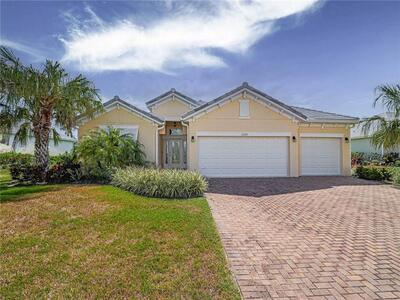 2529 Saint Lucia Circle, Vero Beach, FL 32967