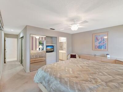 10592 Tropic Palm Avenue, Boynton Beach, FL 33437