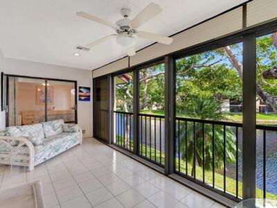 10592 Tropic Palm Avenue, Boynton Beach, FL 33437