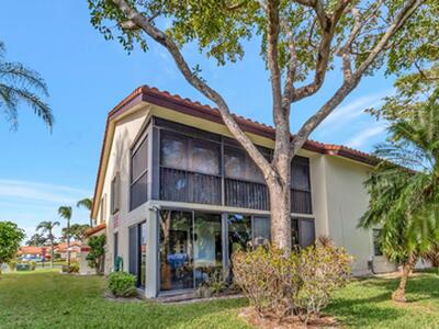 10592 Tropic Palm Avenue, Boynton Beach, FL 33437