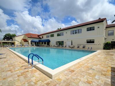 10592 Tropic Palm Avenue, Boynton Beach, FL 33437