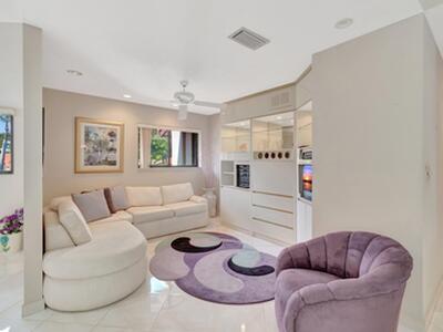 10592 Tropic Palm Avenue, Boynton Beach, FL 33437