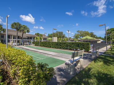 27 Plantation Drive, Vero Beach, FL 32966