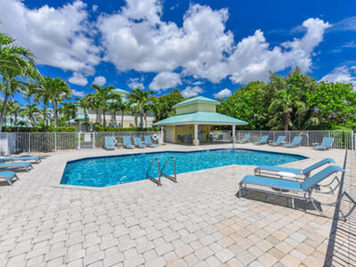 142 Barefoot Cove, Hypoluxo, FL 33462