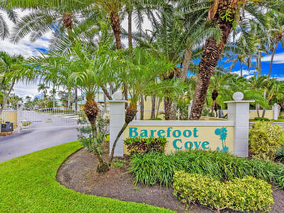 142 Barefoot Cove, Hypoluxo, FL 33462