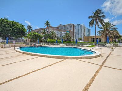 201 N Ocean Boulevard, Pompano Beach, FL 33062