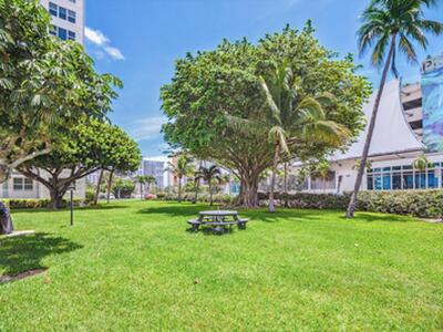 201 N Ocean Boulevard, Pompano Beach, FL 33062