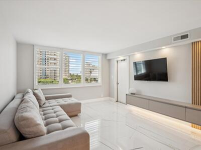 201 N Ocean Boulevard, Pompano Beach, FL 33062