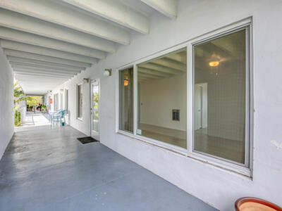 1520 Lake Avenue, Lake Worth Beach, FL 33460