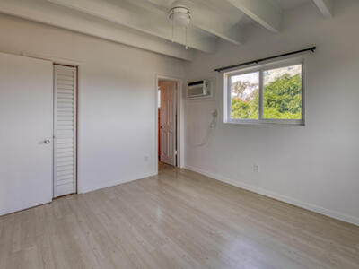 1520 Lake Avenue, Lake Worth Beach, FL 33460