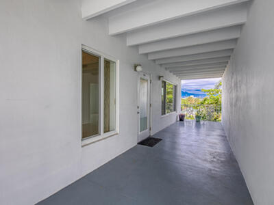 1520 Lake Avenue, Lake Worth Beach, FL 33460