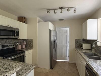 927 W Royal Palm Road, Boca Raton, FL 33486