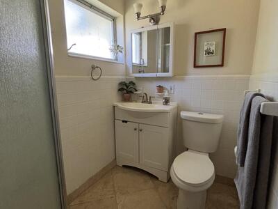 927 W Royal Palm Road, Boca Raton, FL 33486