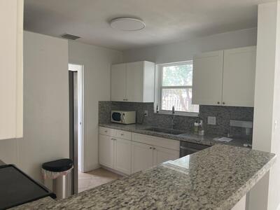 927 W Royal Palm Road, Boca Raton, FL 33486