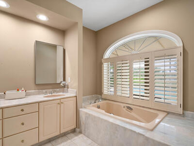 4381 SW Parkgate Boulevard, Palm City, FL 34990