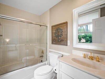 4381 SW Parkgate Boulevard, Palm City, FL 34990