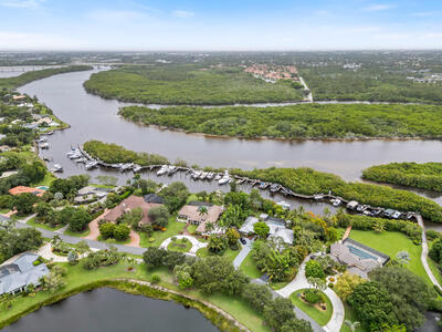 4381 SW Parkgate Boulevard, Palm City, FL 34990