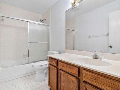 624 N Deer Creek Shore Drive N, Deerfield Beach, FL 33442