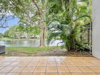 624 N Deer Creek Shore Drive N, Deerfield Beach, FL 33442
