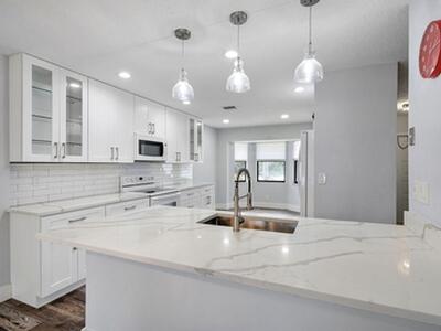 624 N Deer Creek Shore Drive N, Deerfield Beach, FL 33442