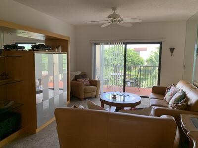 2105 Lavers Circle, Delray Beach, FL 33444