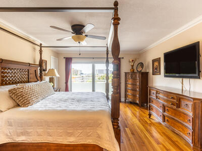 3212 NE 12th Street, Pompano Beach, FL 33062