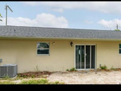 403 NW 1st Street
