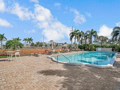 210 Main Boulevard, Boynton Beach, FL 33435