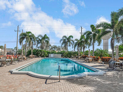 210 Main Boulevard, Boynton Beach, FL 33435