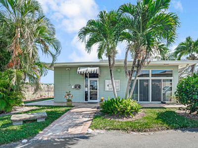 210 Main Boulevard, Boynton Beach, FL 33435